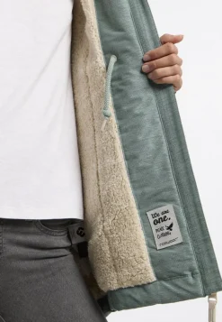 DAKKOTA WARM