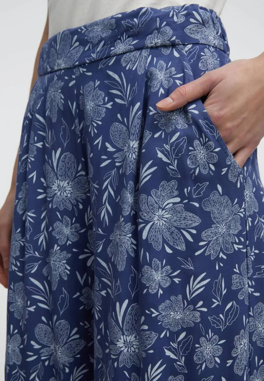 LOGGAN PRINT