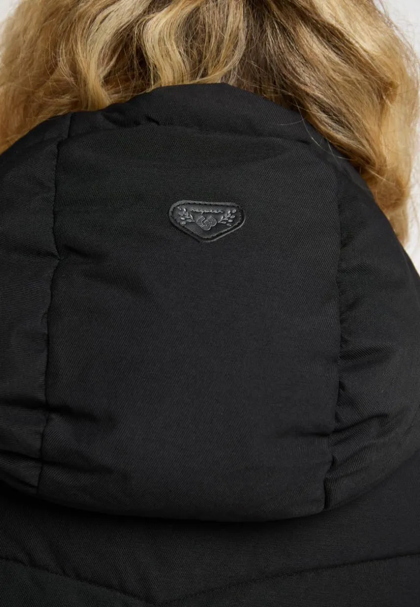 PAVLA VEST
