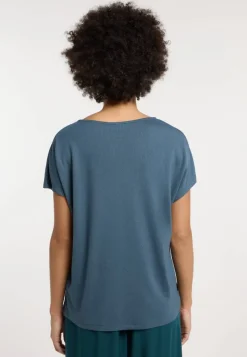 UMAI B